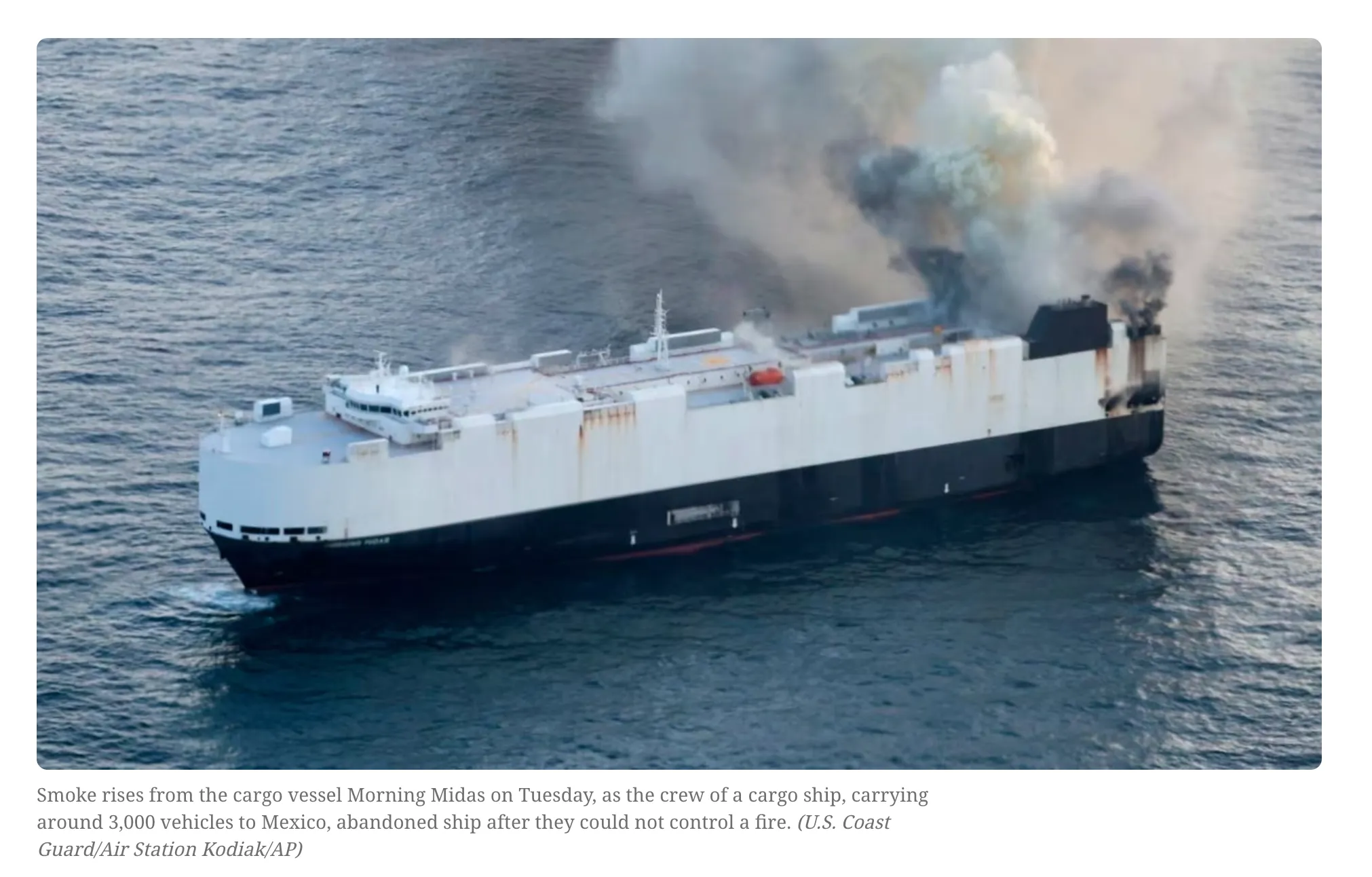 2025 年 6 月 5 日新聞，運輸船沈沒帶走了 3,000 輛汽車